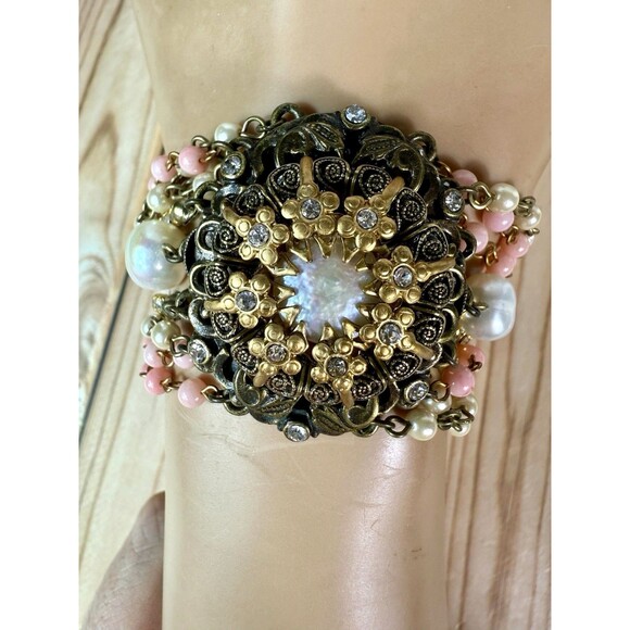 Sweet Romance USA Faux Mabe Victorian Revival 9-Strand Bracelet & Ring Set - Picture 2 of 16